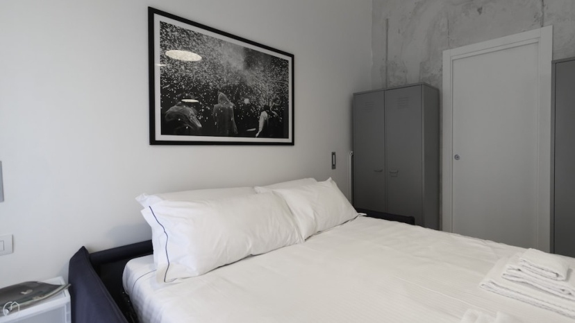 Italianway - Piazza Niccolo Tommaseo 2A — комфортный отель в Милане