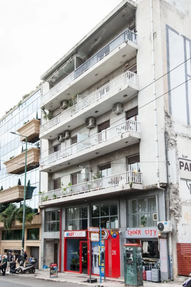 Stay in Style Central Apt near Acropolis — отель с удобным расположением в Афины