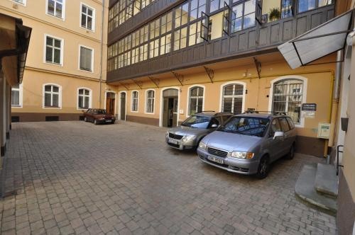 Apartment U Jindrisske Veze — комфортный отель в Праге