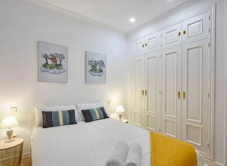 Apartamento Familiar en Madrid — отель с удобным расположением в Мадриде