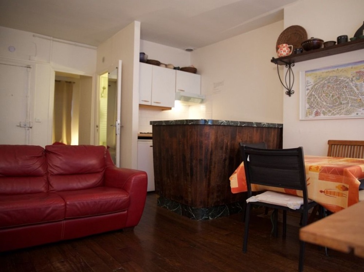 Montmartre Apartments Audran — отель с удобствами в Париже