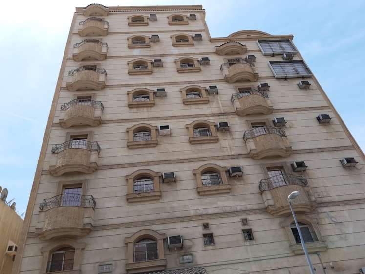 Цены на OYO 541 The Mar Furnished Apartments в Джидде