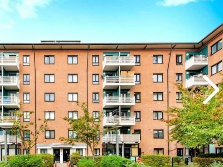 Clean Two Bedroom Apartment — комфортный отель в Лондоне