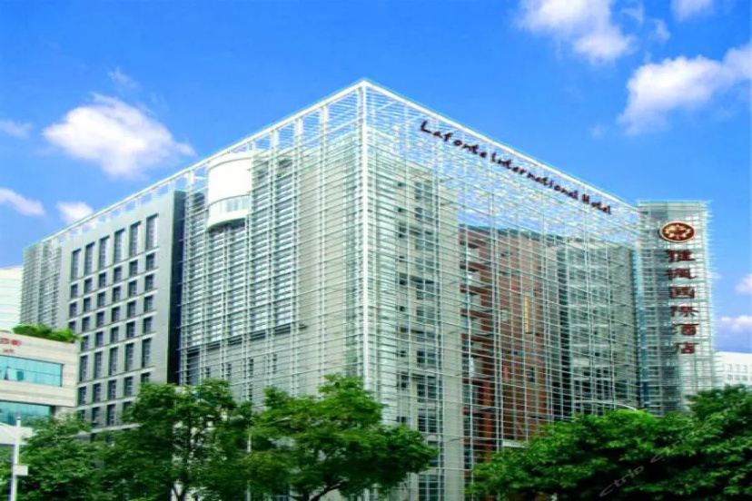 Shenzhen Lafonte International Hotel — отель с удобным расположением в Шэньчжэне