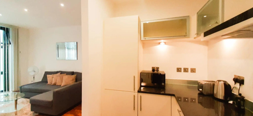 One Bed Apartment in South Quay, Canary Wharf — отель в Лондоне, Соединенное Королевство