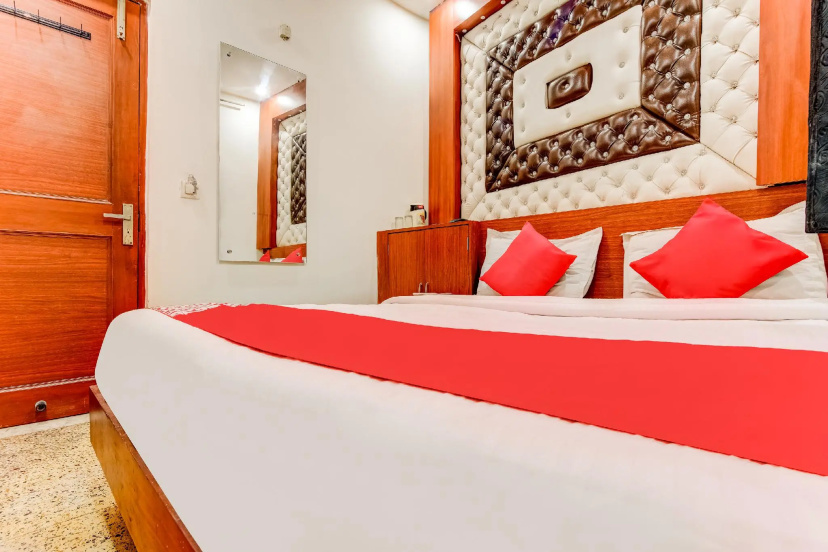 OYO 69760 Hotel Pink Palace — забронировать отель в Дели