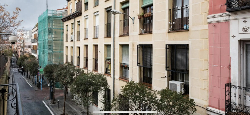 Amazing and new apartment five minutes from gran via — комфортный отель в Мадриде