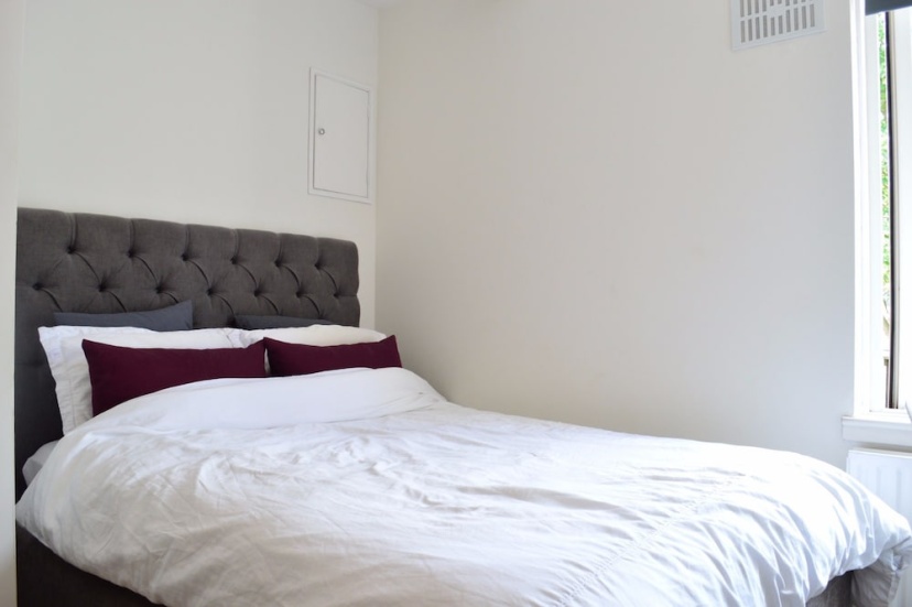 Bright Apartment Near Brixton — забронировать отель в Лондоне