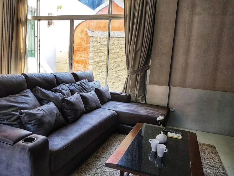 Цены на AnB Pool Villa 2BR Red in Pattaya в Паттайе