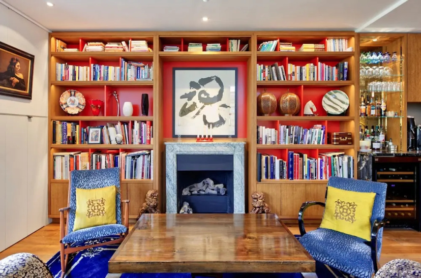 Stunning and Unique 2 Bedroom Apartment in Little Venice West London — отель с удобным расположением в Лондоне