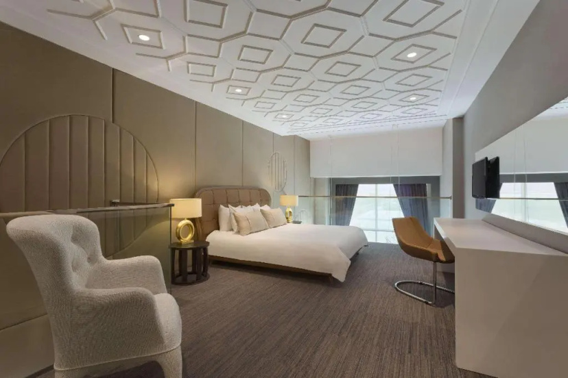 Ramada Hotel and Suites Kemalpasa Izmir — комфортный отель в Измире
