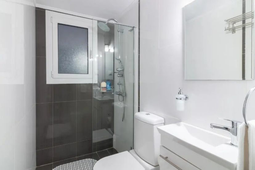 Zeus by Heloni Apartments 1 — отель в Афины, Греция