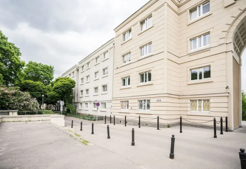 oompH Warsaw Big Apartment near Old Town — комфортный отель в Варшаве