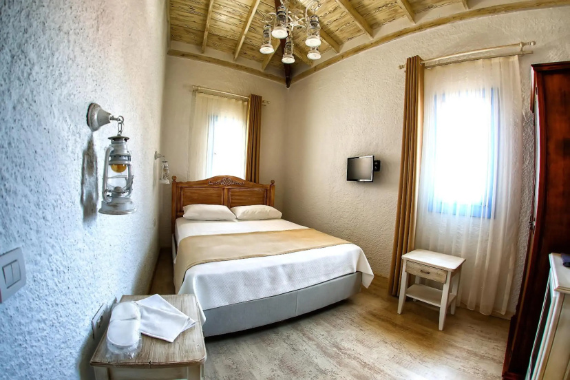 Villa Fanti — отель с удобным расположением в Чешме