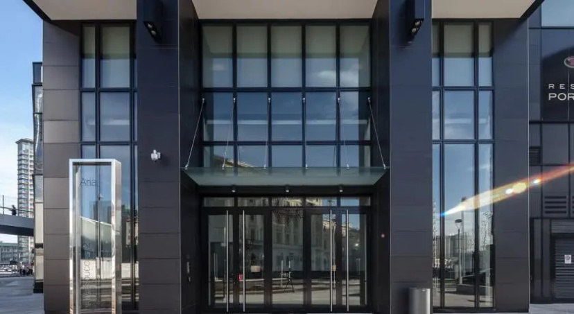 Цены на Aria Luxury in Skyscraper в Милане