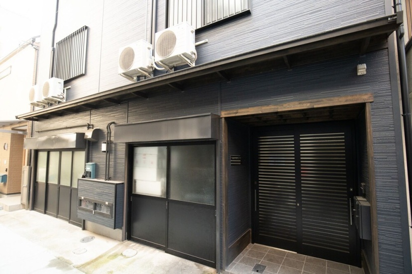 Kuromon Residence — комфортный отель в Осаке