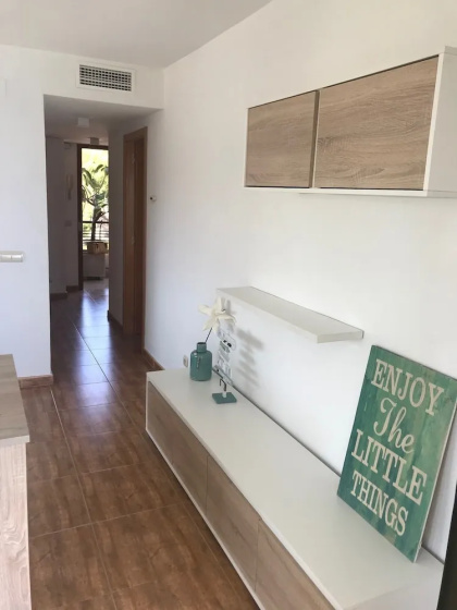 First Line Beach Apartment Alicante 3 — отель в Аликанте, Испания