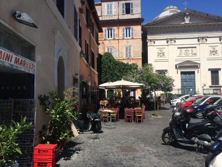 Moroni Trastevere Cozy Apartment — отель в Риме, Италия