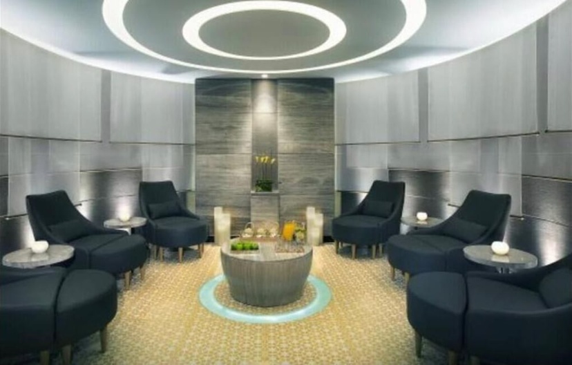 GreenFuture - Charming Studio in the Vibrant Business Bay — отель с удобствами в Дубае