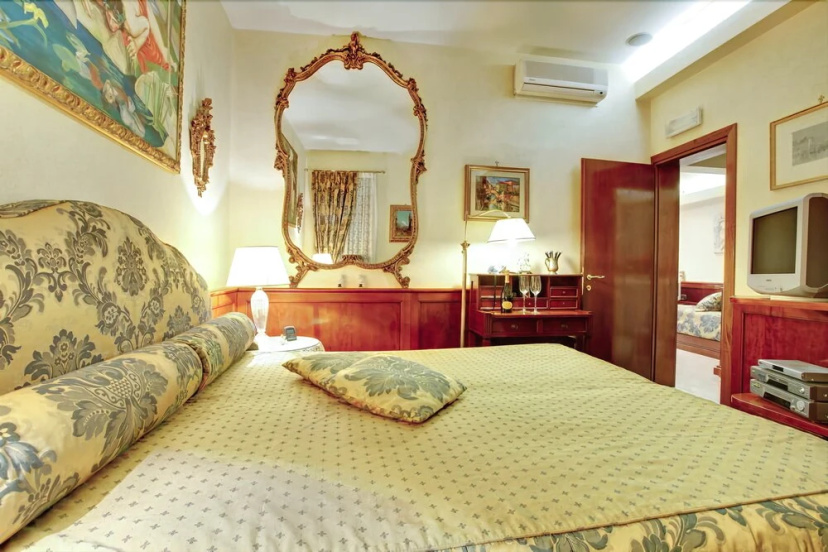 Regina Elena Apartment — отзывы гостей и цены