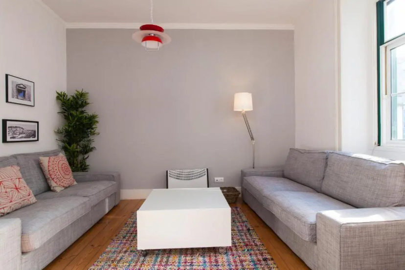 Inglaterra by Central Hill Apartments — отель с удобным расположением в Лиссабоне