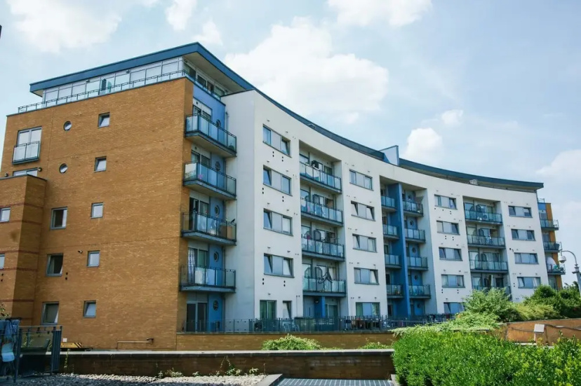 Riverside 2 Bed Apartment — комфортный отель в Лондоне