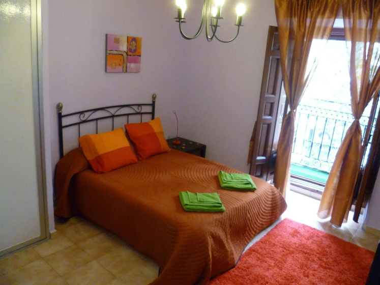 Village Chueca Apartments — отзывы гостей и цены