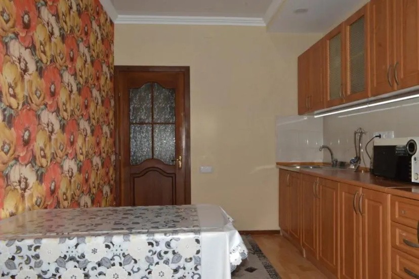 Apartment on Toktogula, 93 — комфортный отель в Бишкек