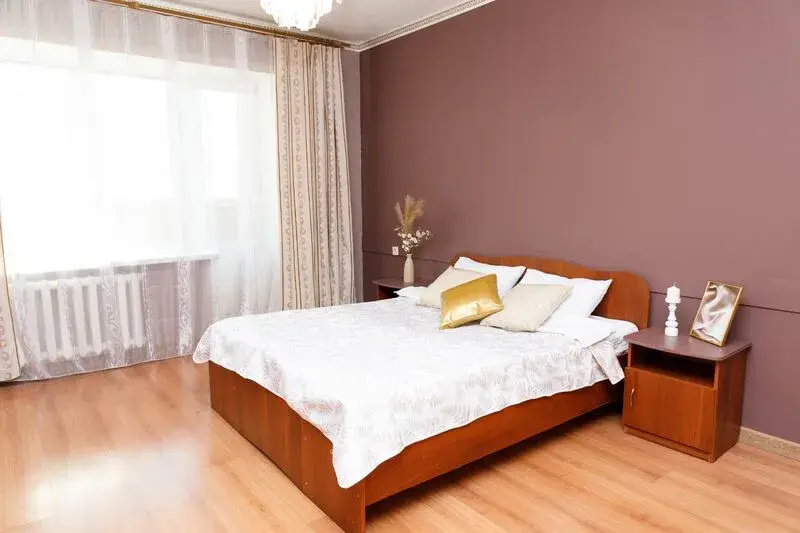 Dekabrist apartment on Petrovsko-Zavodskaya 25 — забронировать отель в Чите