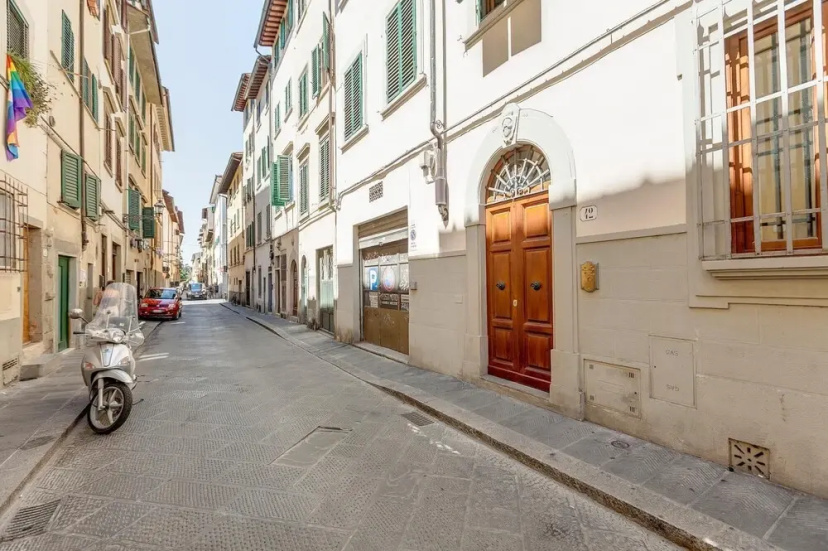 Campuccio 42 in Firenze — забронировать отель в Флоренции