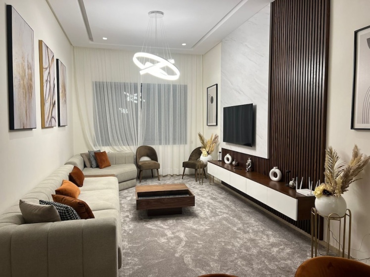 2 Bed Apartment - Balcony, Parking, Wifi — комфортный отель в Касабланке