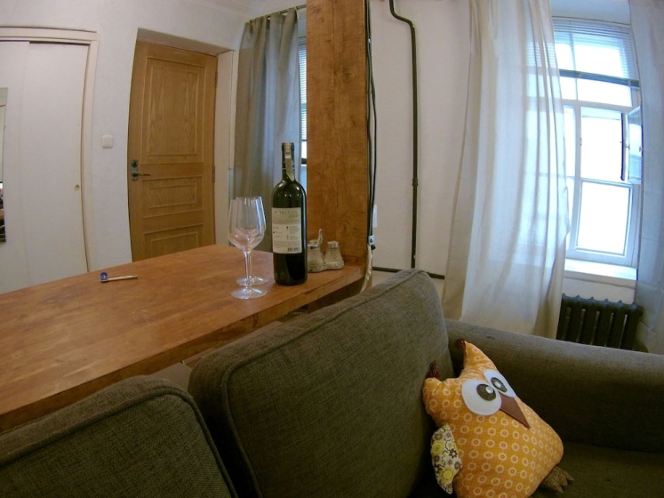 Цены на Apartment on Admiralteyskiy 10 в Санкт-Петербурге