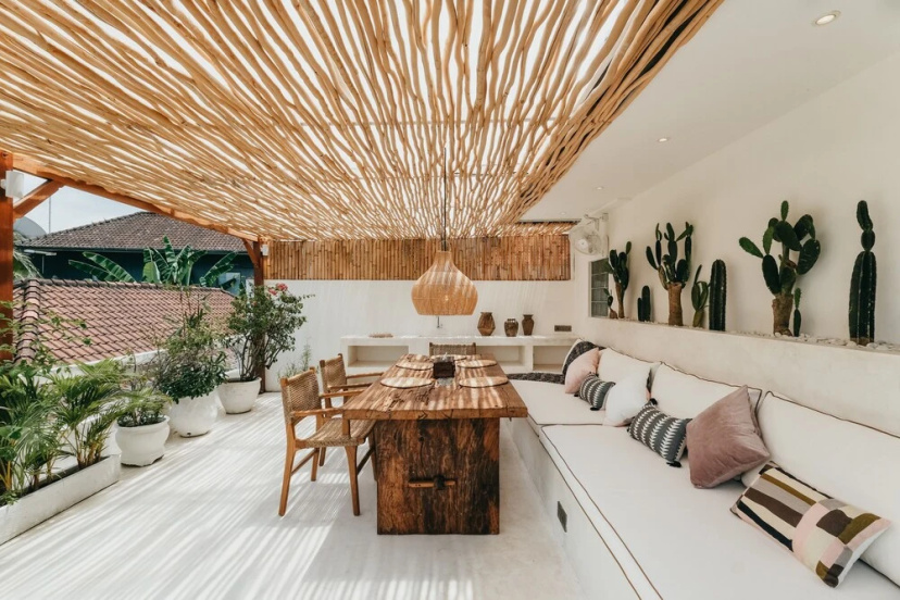 Casa Auri & Tamira — забронировать отель в Кута