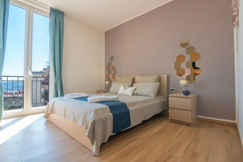 Santa Caterina B&B — забронировать отель в Неаполе