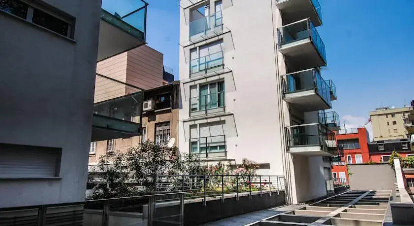 Vincenzo Vela Halldis Apartments — забронировать отель в Милане