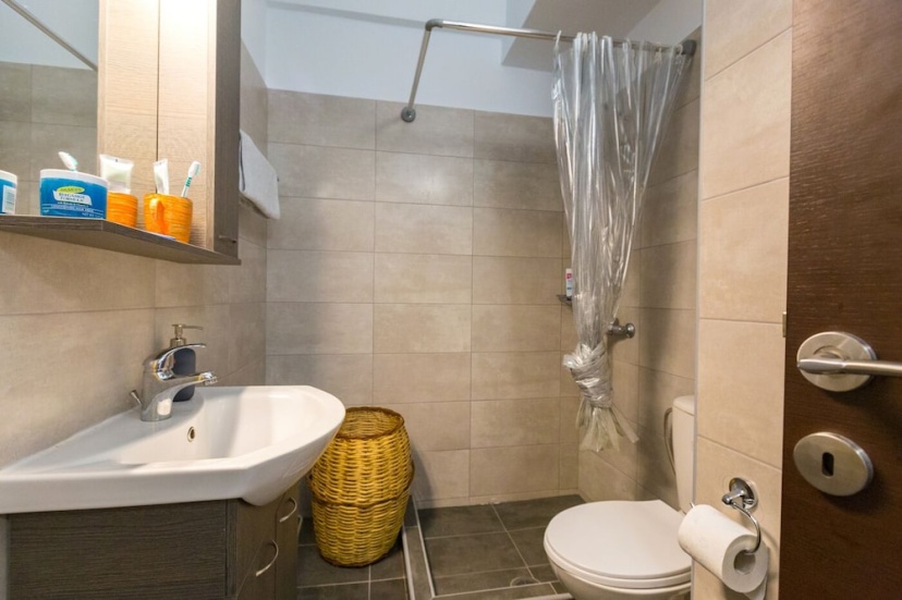 Apartment at Metaxourgio 1 bed 2 pers — отель с удобным расположением в Афины