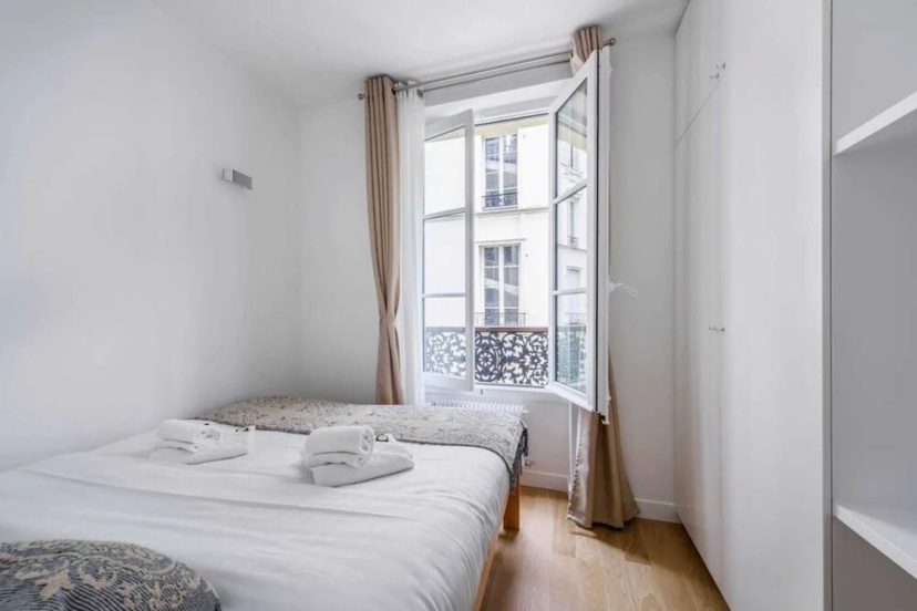 Luxury 4-bdr Apartment Near Saint-germain-des-pres — отель с удобствами в Париже
