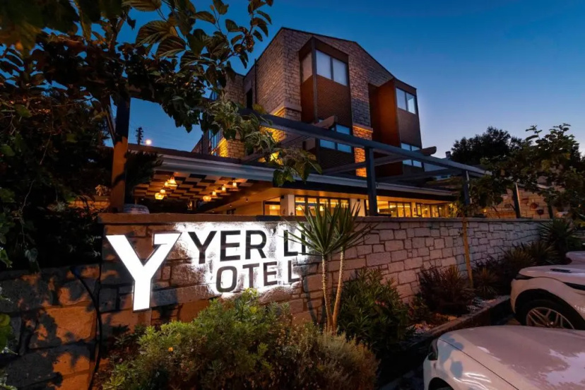 Yerli Otel Alacati — отель с удобным расположением в Чешме