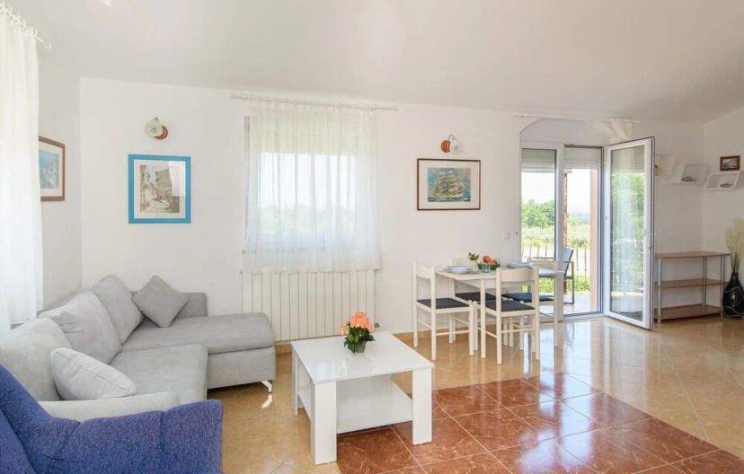 Stunning Apartment in Stranici With 1 Bedrooms, Wifi and Heated Swimming Pool - Apartment in Porec - Photo 1