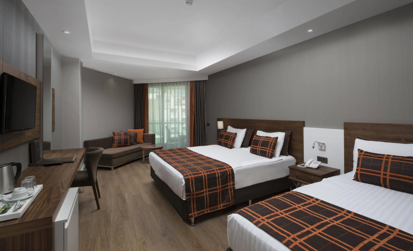 Side Sunport Hotel & Spa - All Inclusive — отель рядом с интересными местами в Манавгат