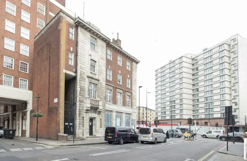 3 Bed Apartment Edgware Road & Hyde Park — отель с удобным расположением в Лондоне