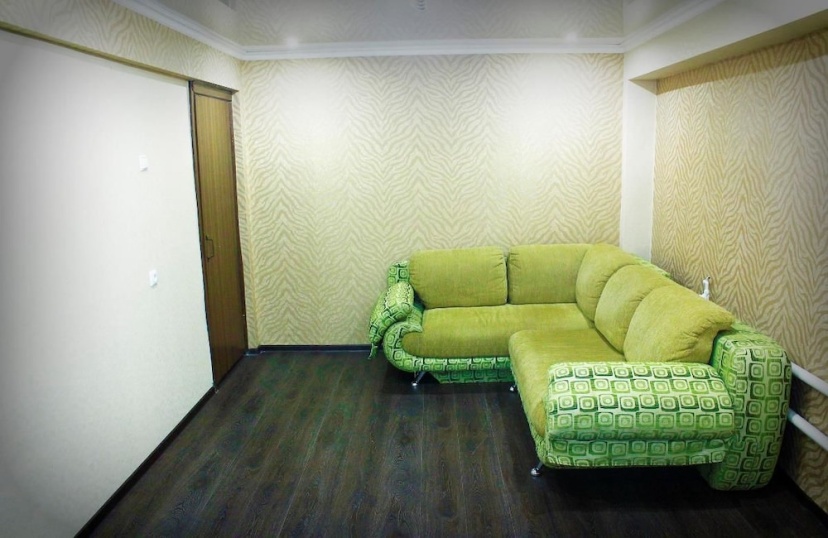 Dobrye Sutki Apartment on Merlina 20 — отель с удобствами в Бийске
