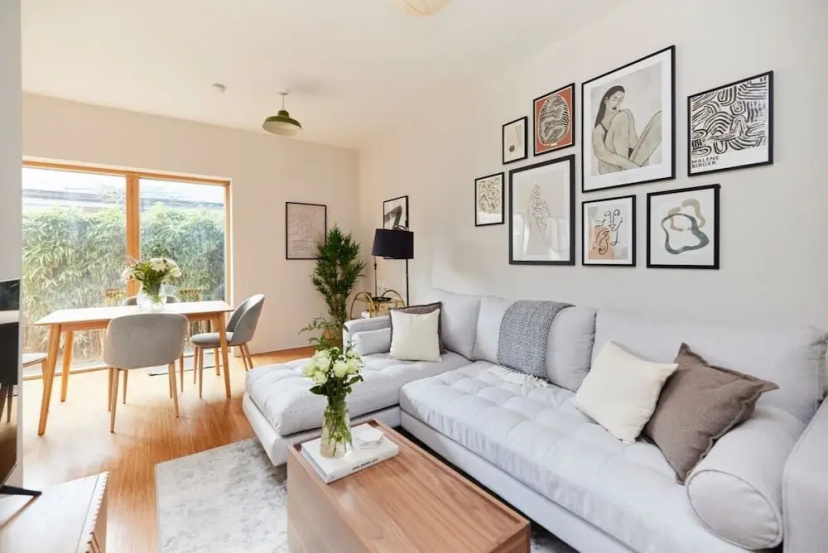 Цены на The Southwark Wonder - Charming 1bdr Flat With Patio в Лондоне