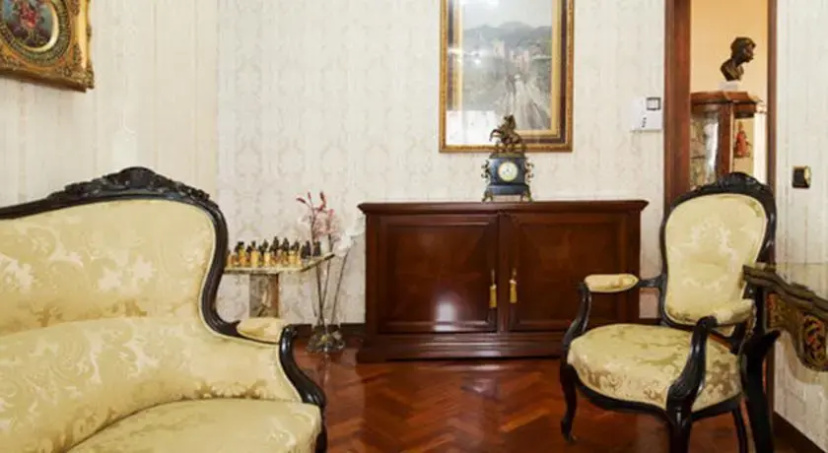 Luxury House - Monte Ceneri 78 — отель с удобствами в Милане