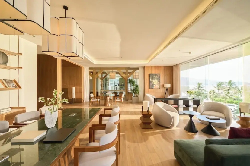 Signature By M Village Beachfront Hotel — всё о проживании в Дананге