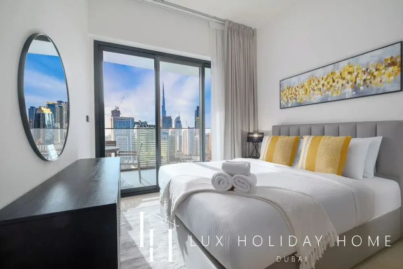 LUX The Modern Binghatti Canal Suite 3 — отель с удобным расположением в Дубае