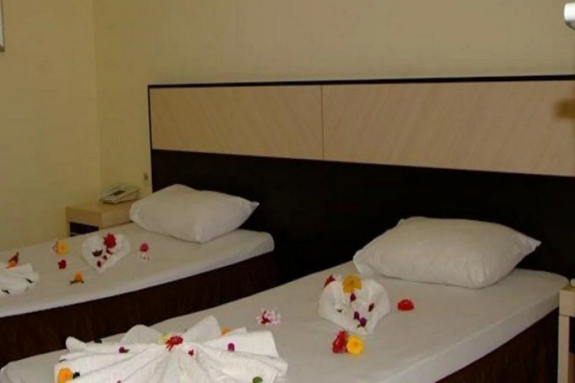 Сравните цены на Side Beach Club Hotel в Сиде