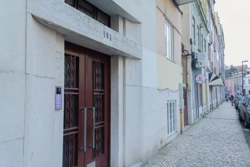 Guest House Amoreiras — отель с удобствами в Лиссабоне