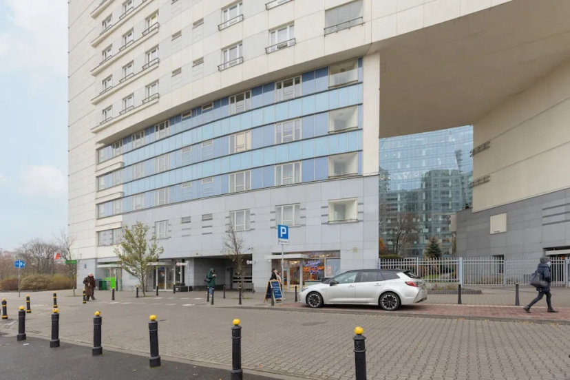 Warsaw Słomińskiego by Renters — отель с удобным расположением в Варшаве