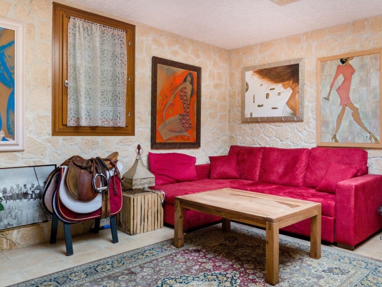 Scenic Villa in Castelnuovo di Porto Near Rocco Colonna — отель с удобствами в Венеции